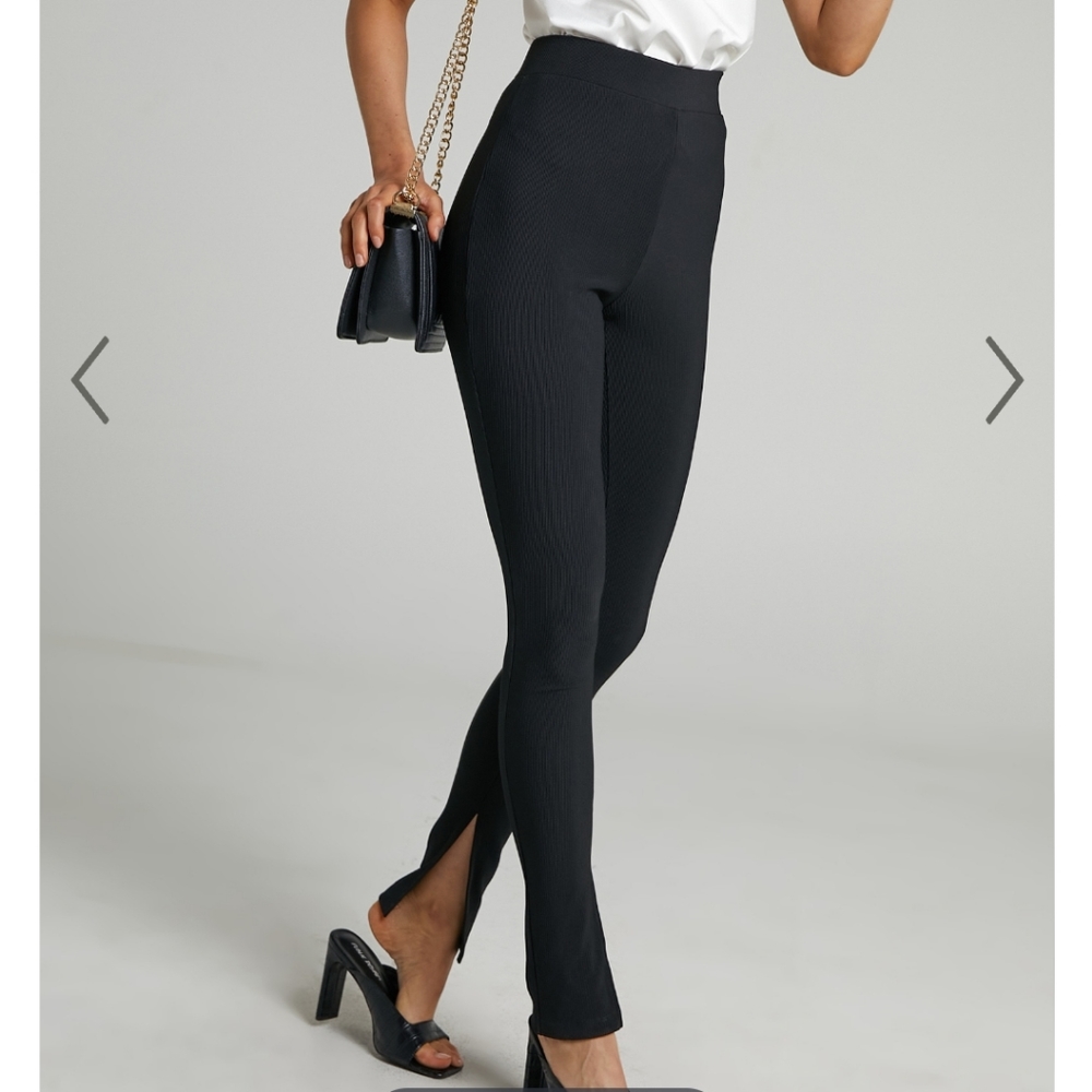 SPLIT HEM JERSEY PANTS IN  STRIPPED BLACK